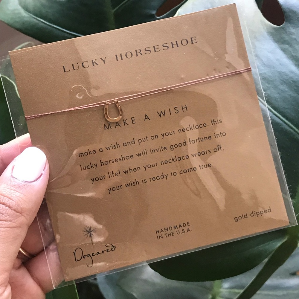 DOGEARED JEWELRY Lucky Horseshoe Necklace